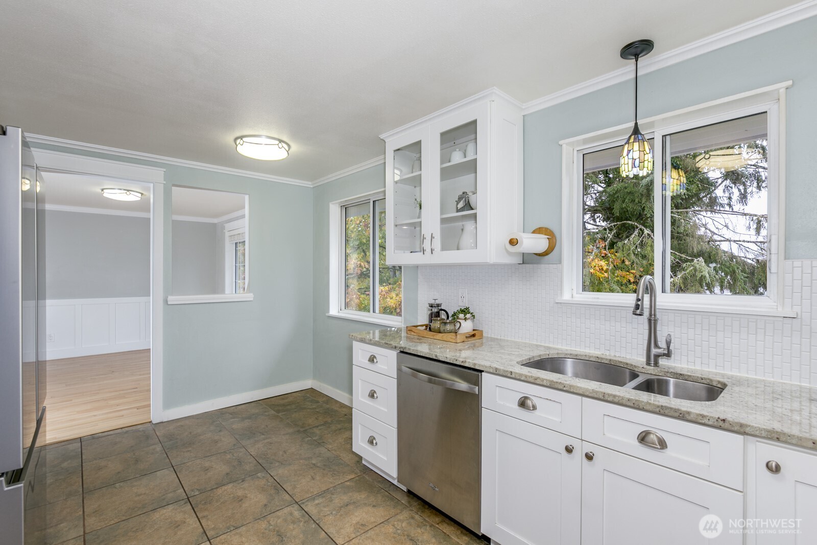 2425 Whitechuck Drive Property Photo 9