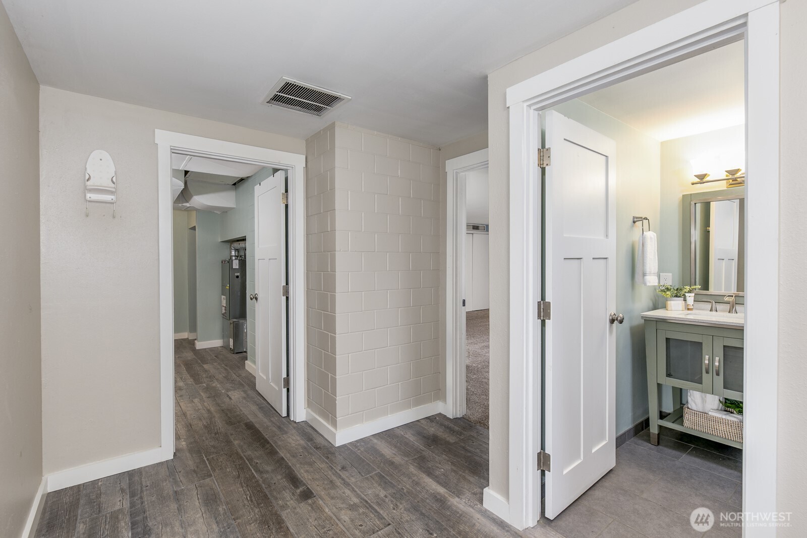 2425 Whitechuck Drive Property Photo 24