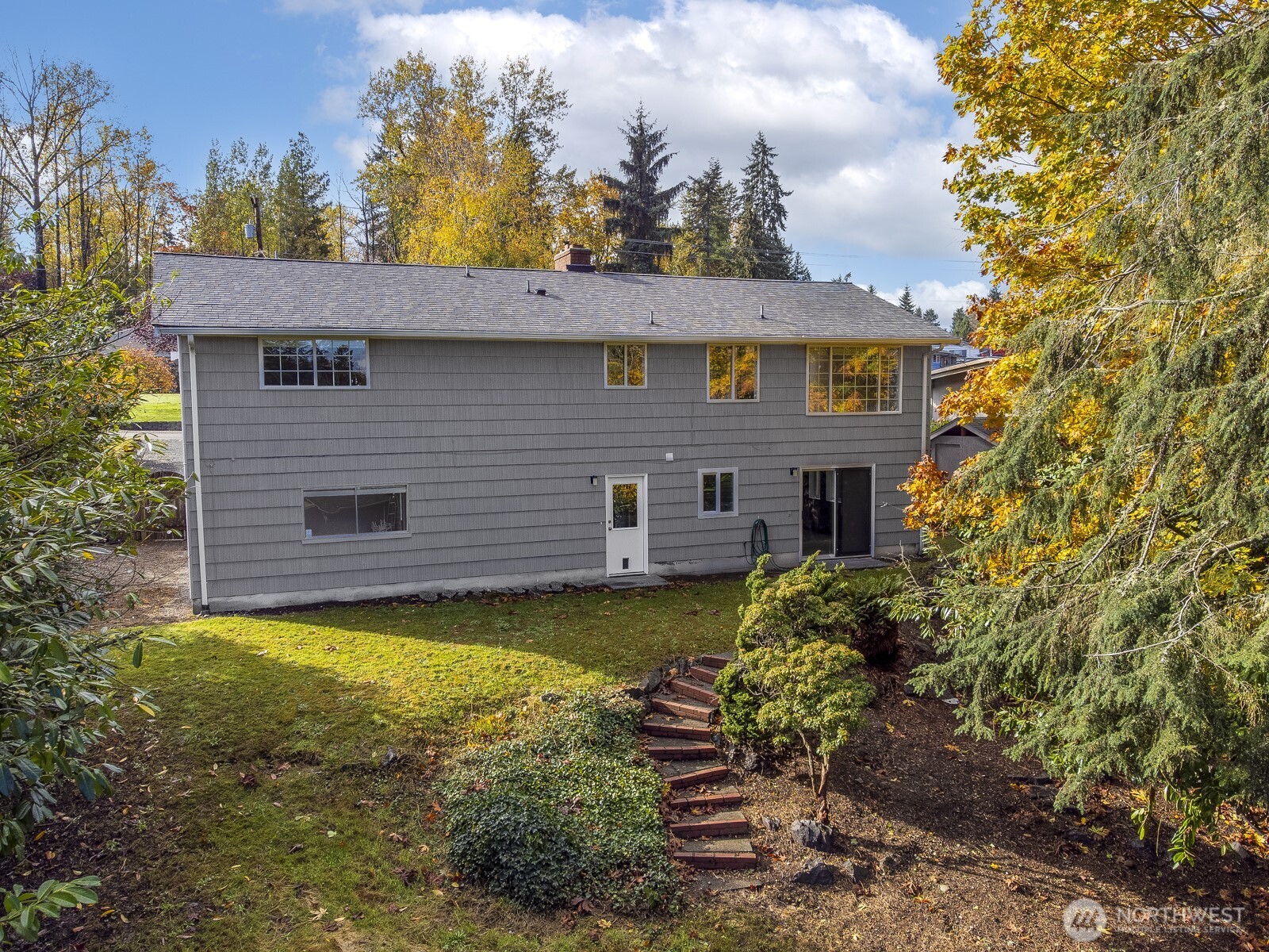 2425 Whitechuck Drive Property Photo 35