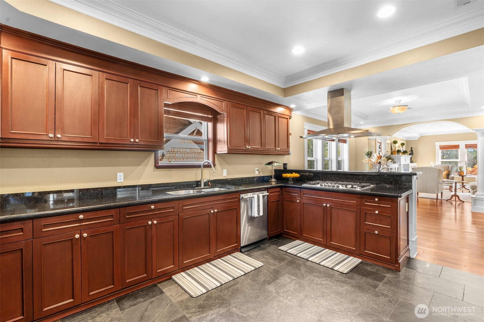 400 Ne 50th Street Property Photo 8