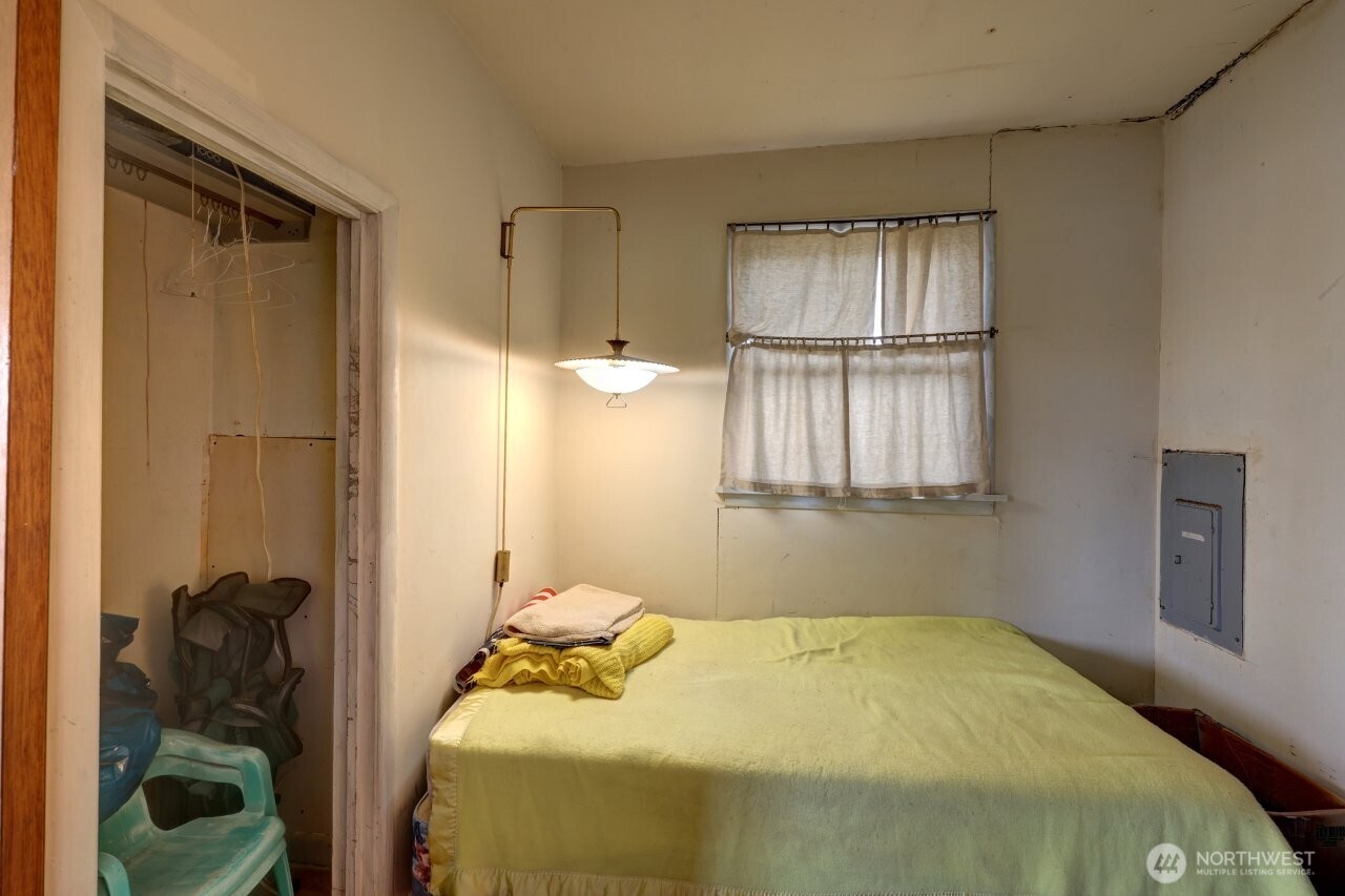 13907 N Street Property Photo 20