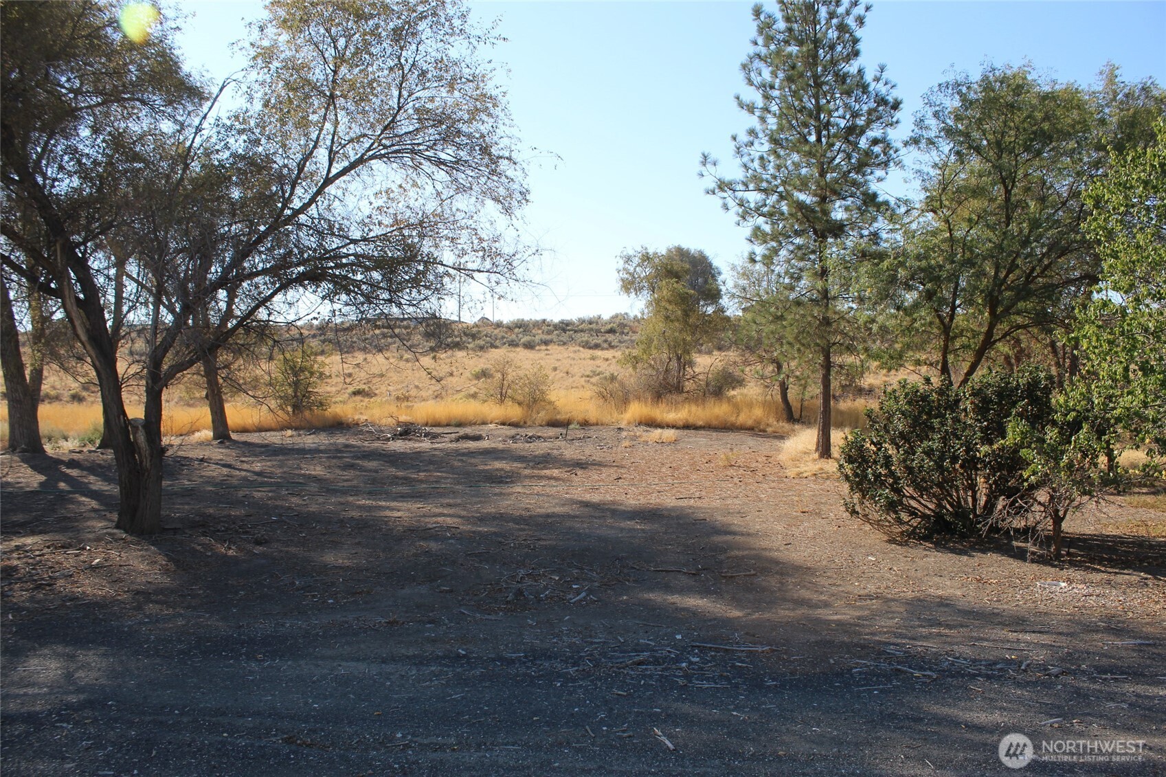 117 S Neilson Road Property Photo 4