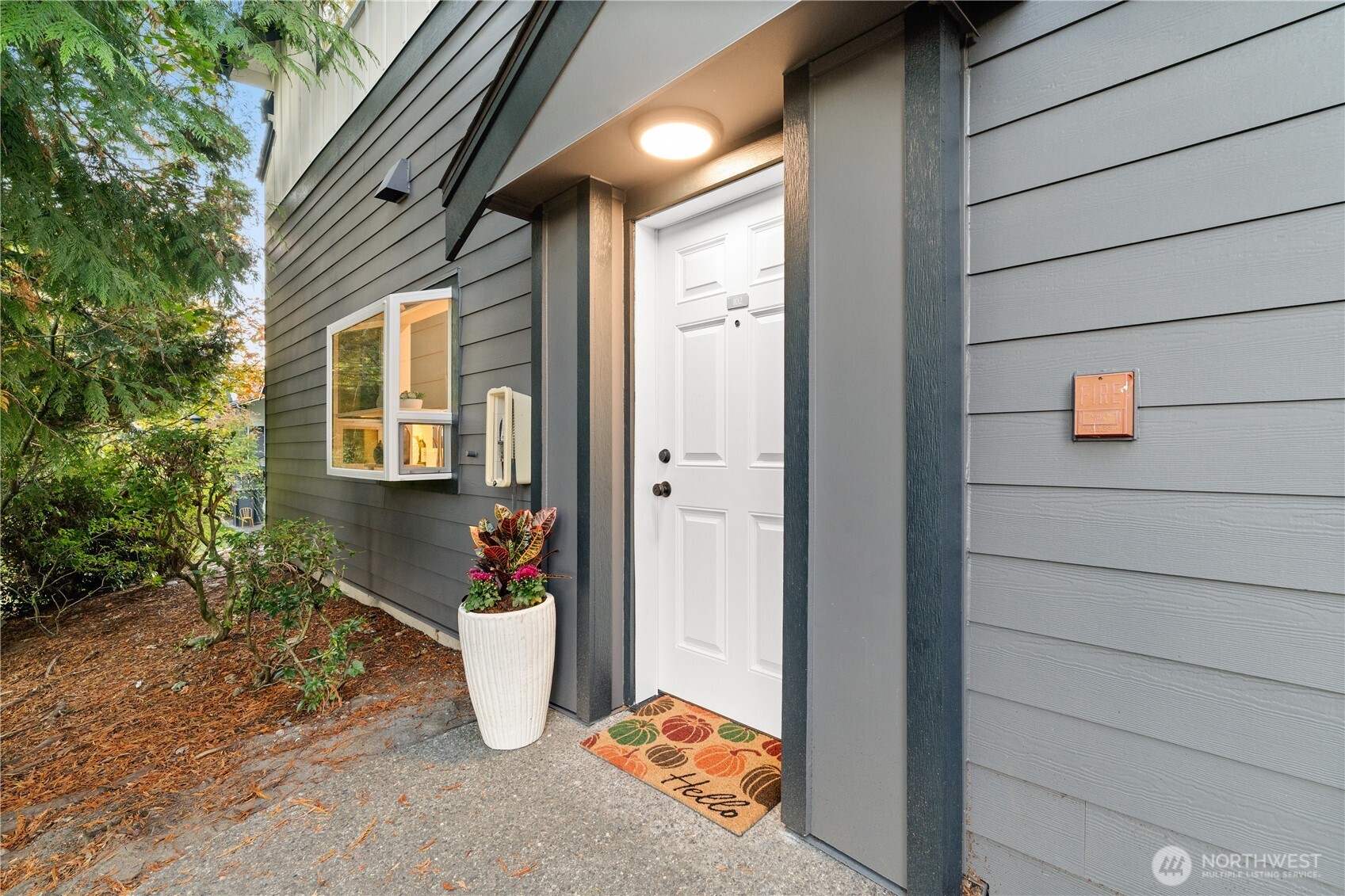 22619 4th Avenue 102 Property Photo 4