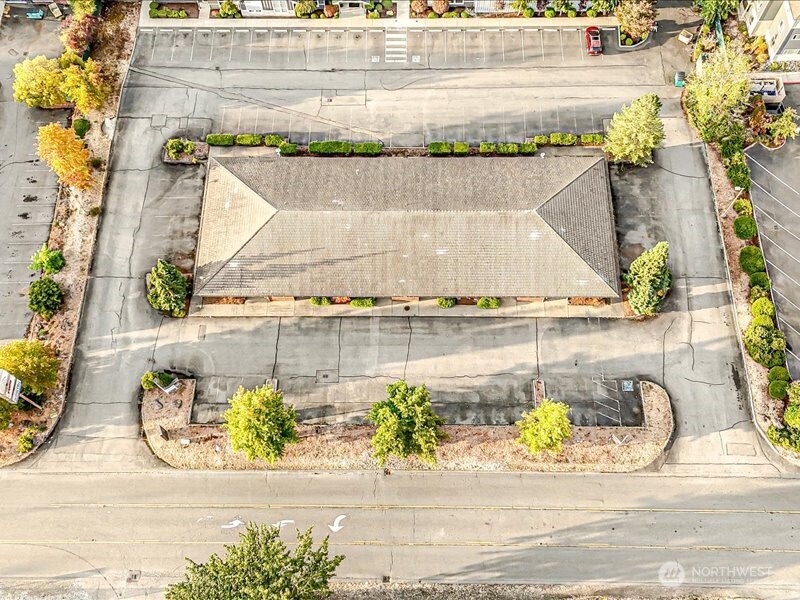 10317 122nd Street Abcd Property Photo 4