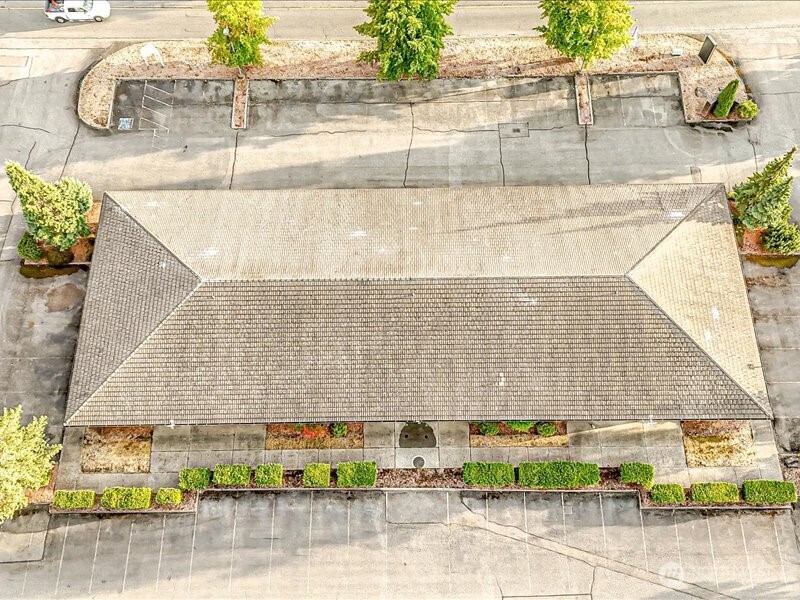 10317 122nd Street Abcd Property Photo 9