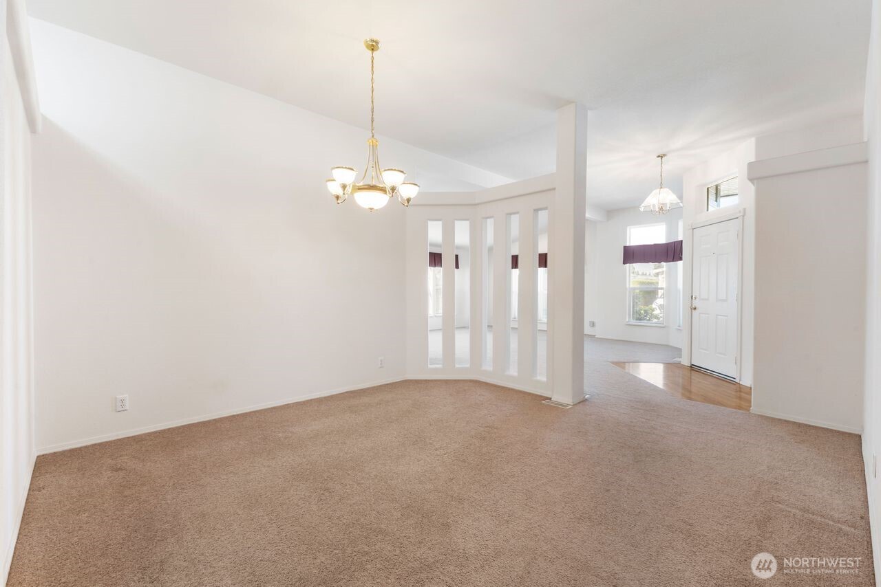 6020 91st Street 143 Property Photo 9