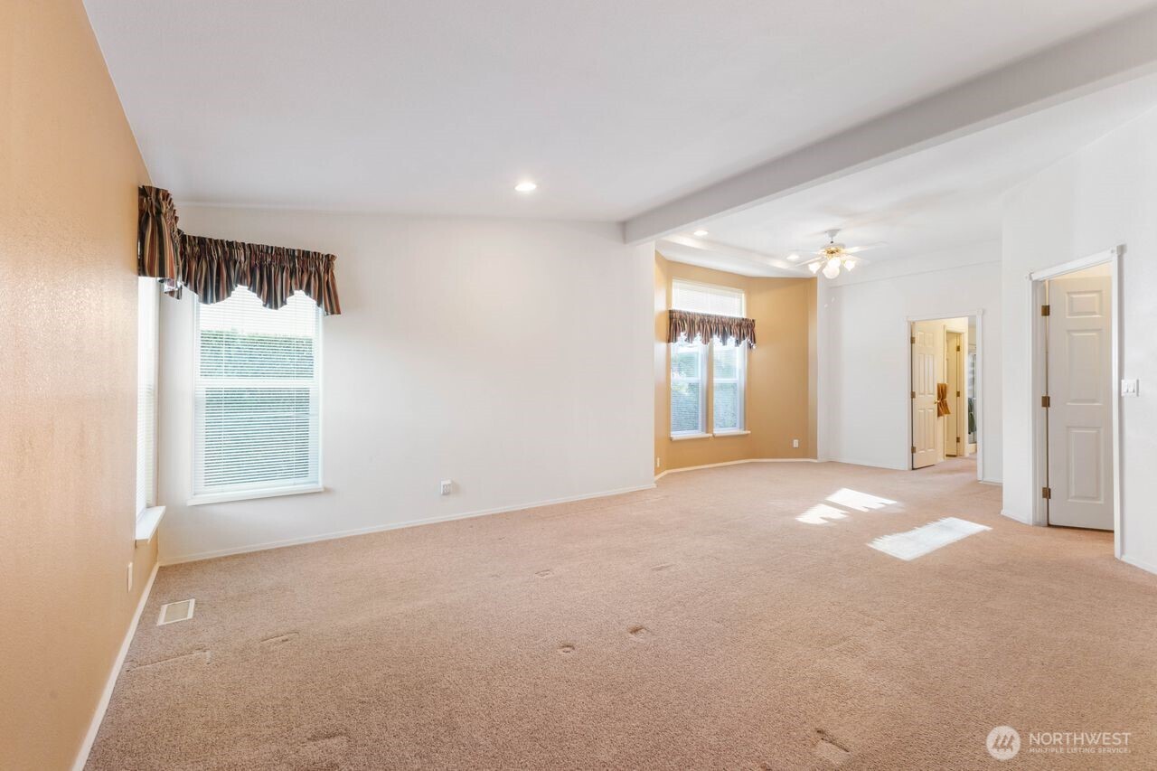 6020 91st Street 143 Property Photo 11