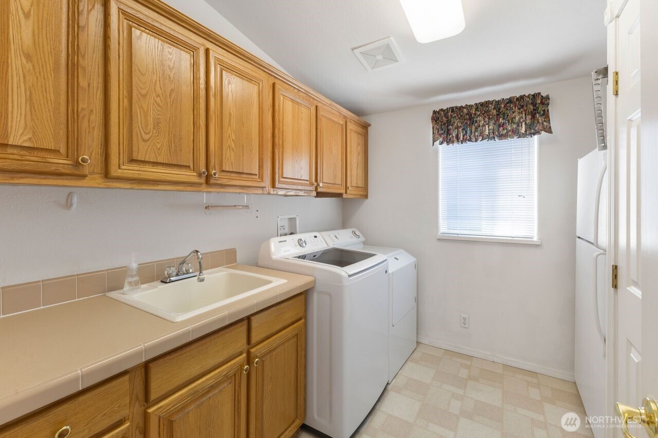 6020 91st Street 143 Property Photo 22