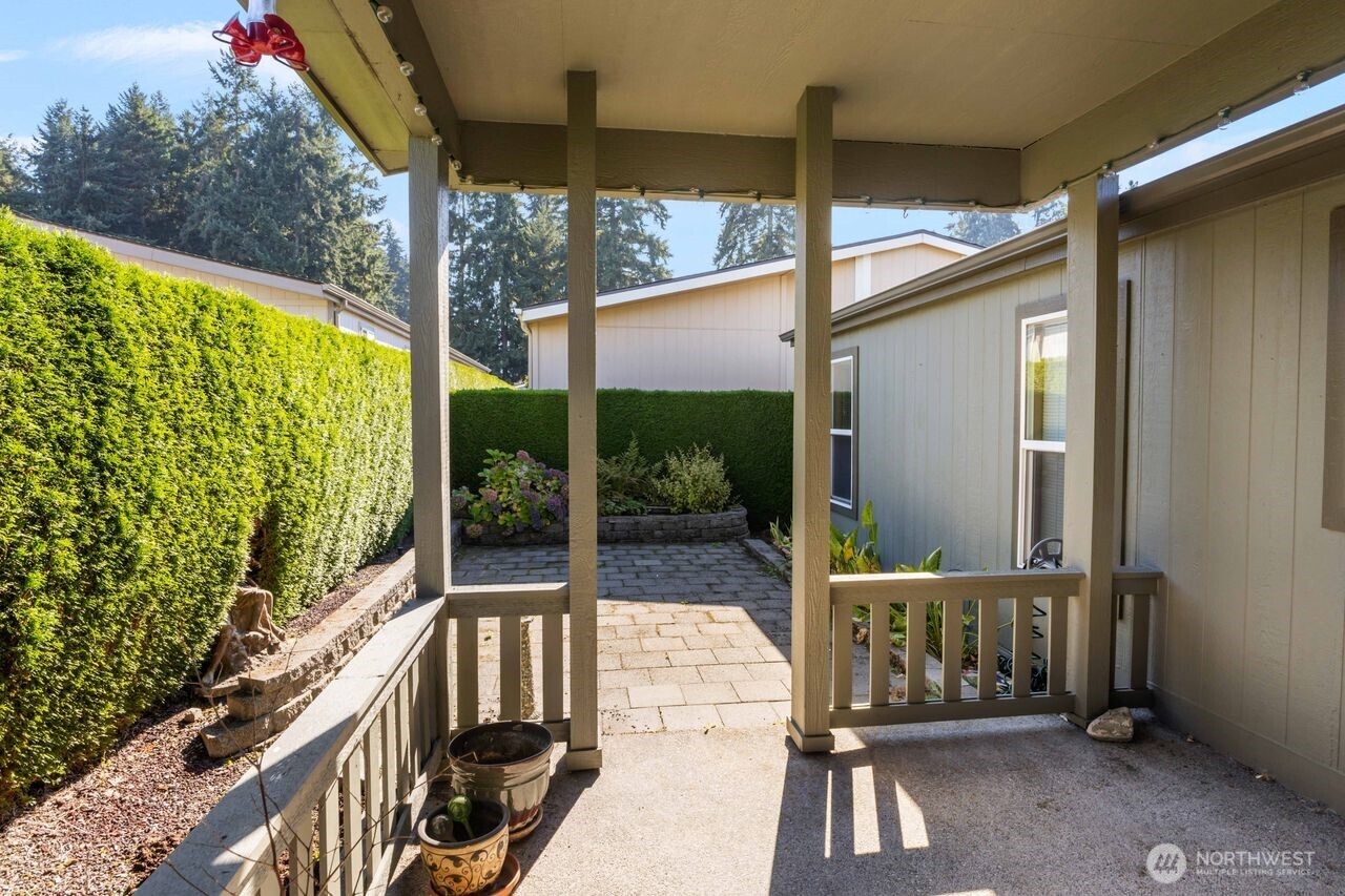 6020 91st Street 143 Property Photo 24