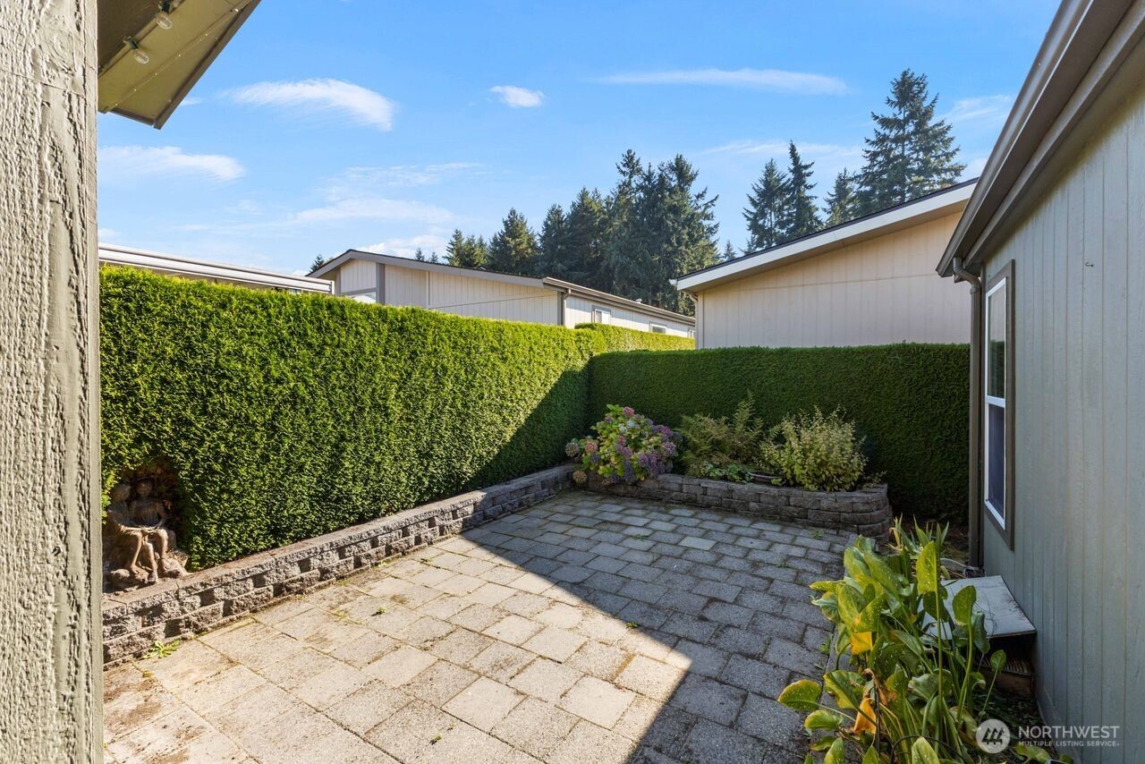 6020 91st Street 143 Property Photo 25