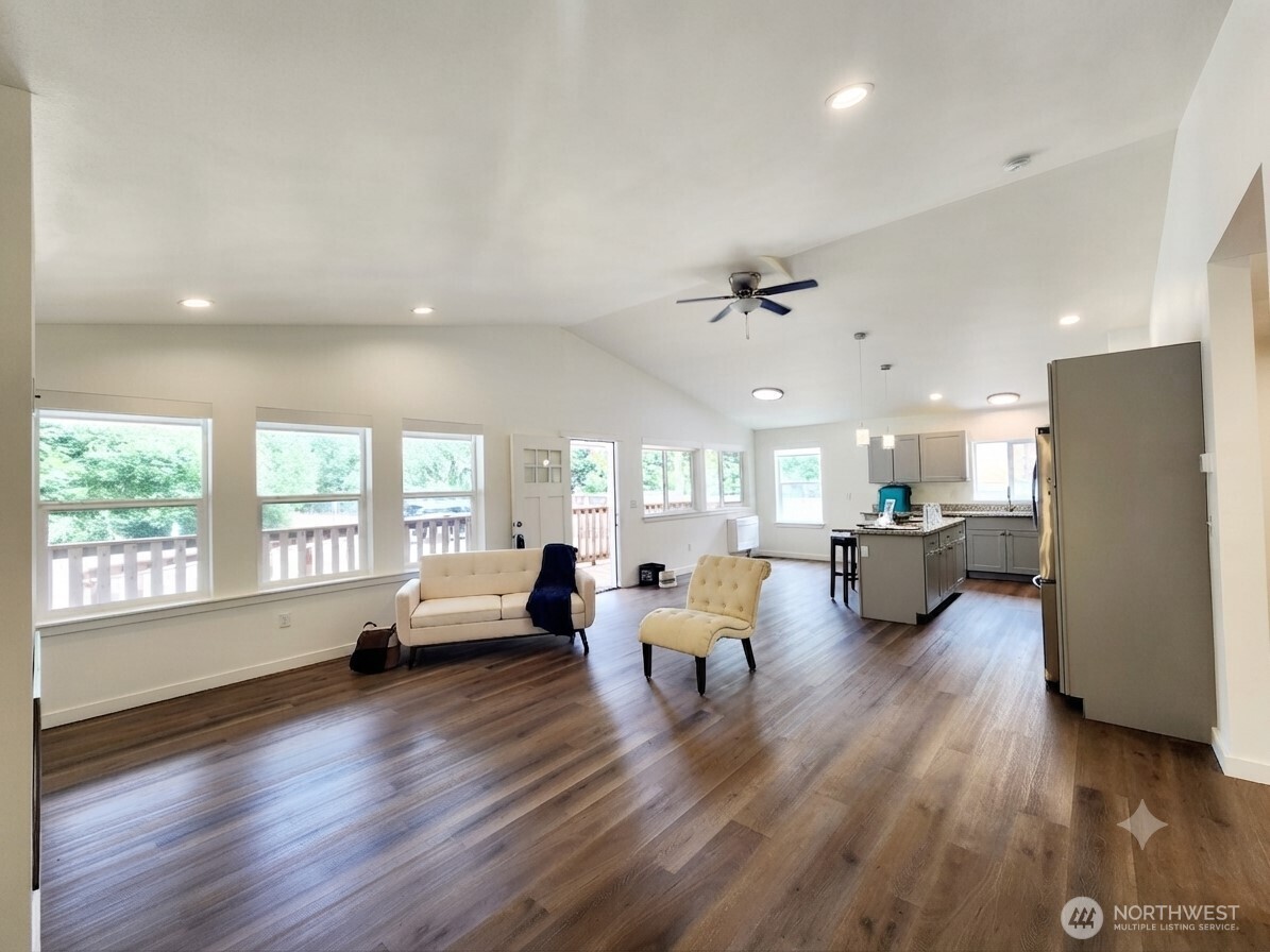 371 Centaurus Avenue Property Photo 7