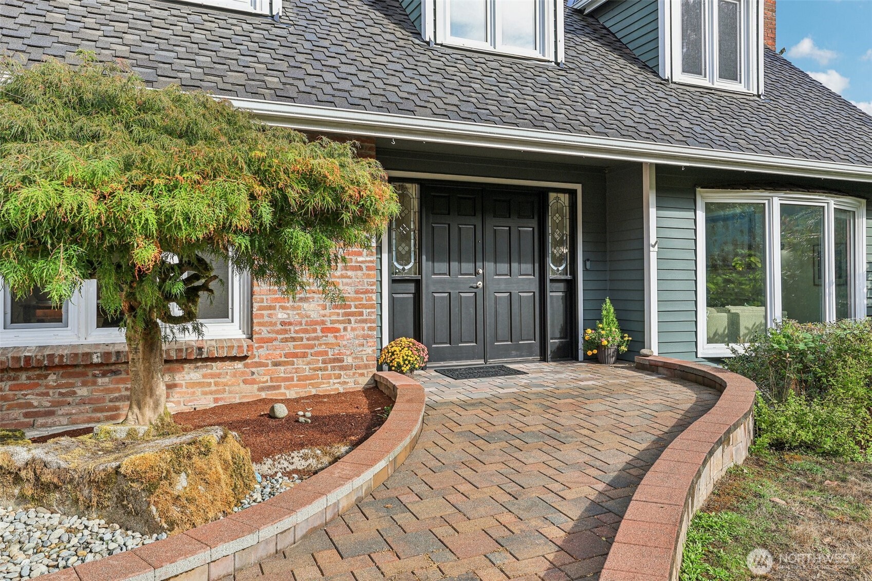 14616 181st Place Property Photo 3