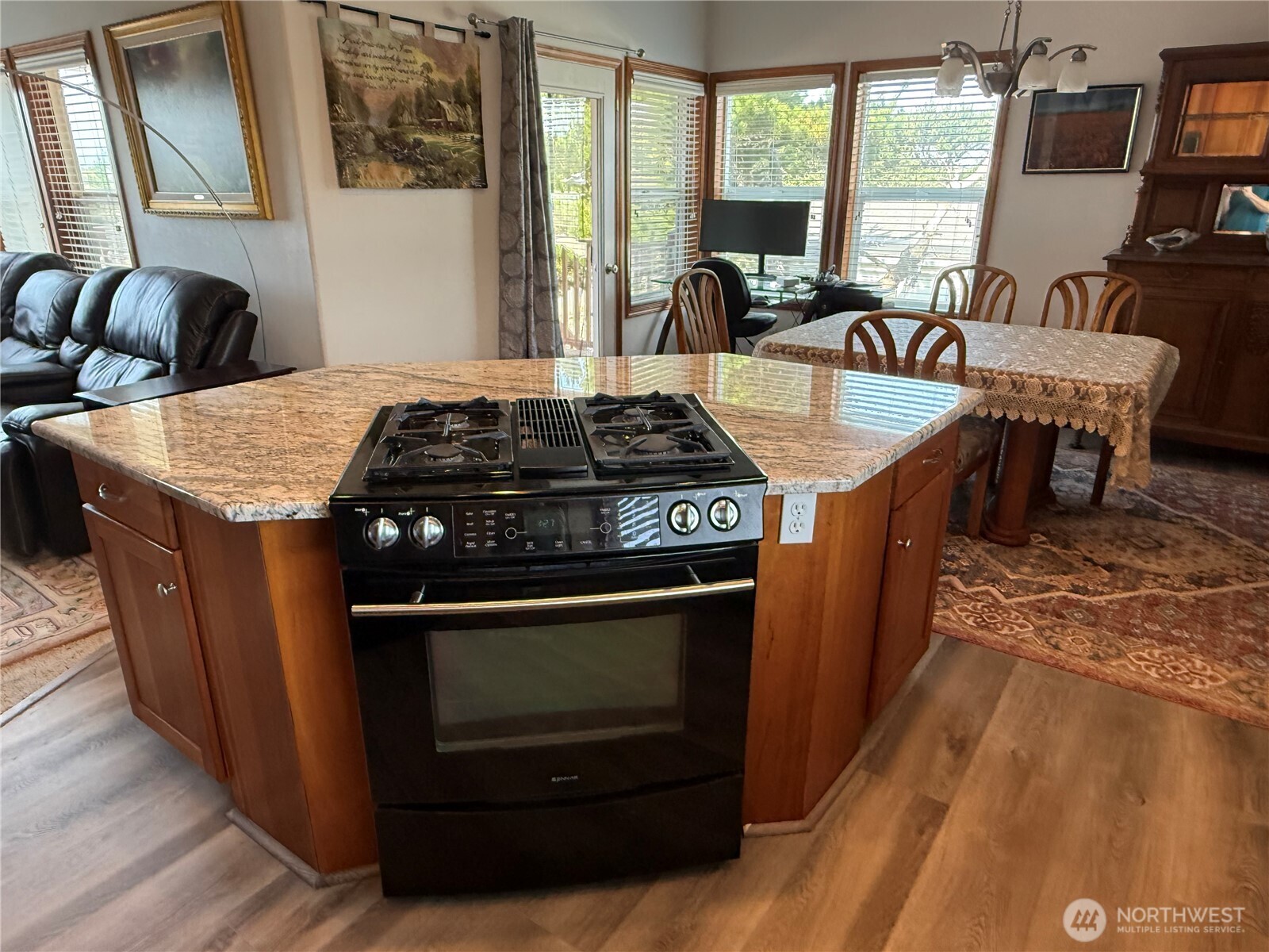 35210 F Place Property Photo 14