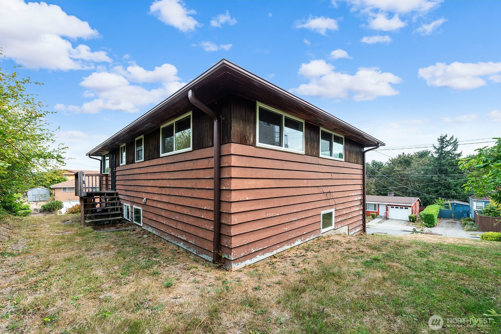 2601 23rd Avenue Property Photo 6