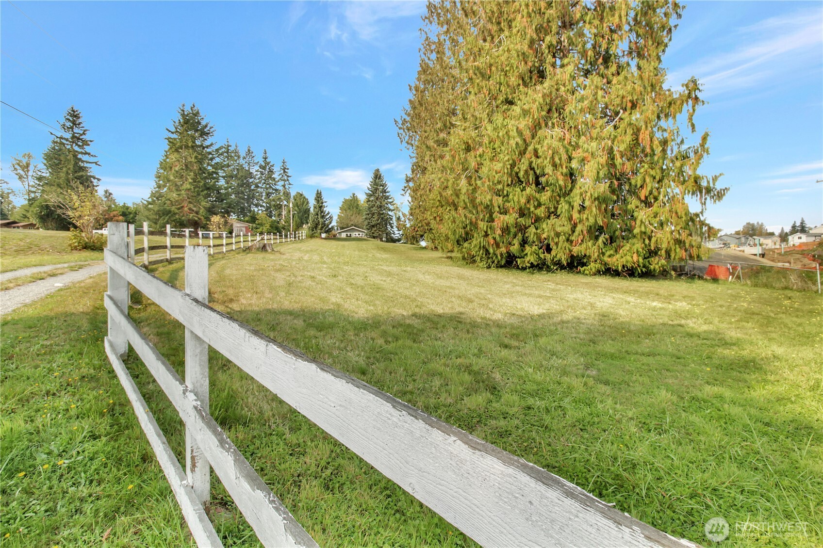8624 E Sunnyside School Road Property Photo 4