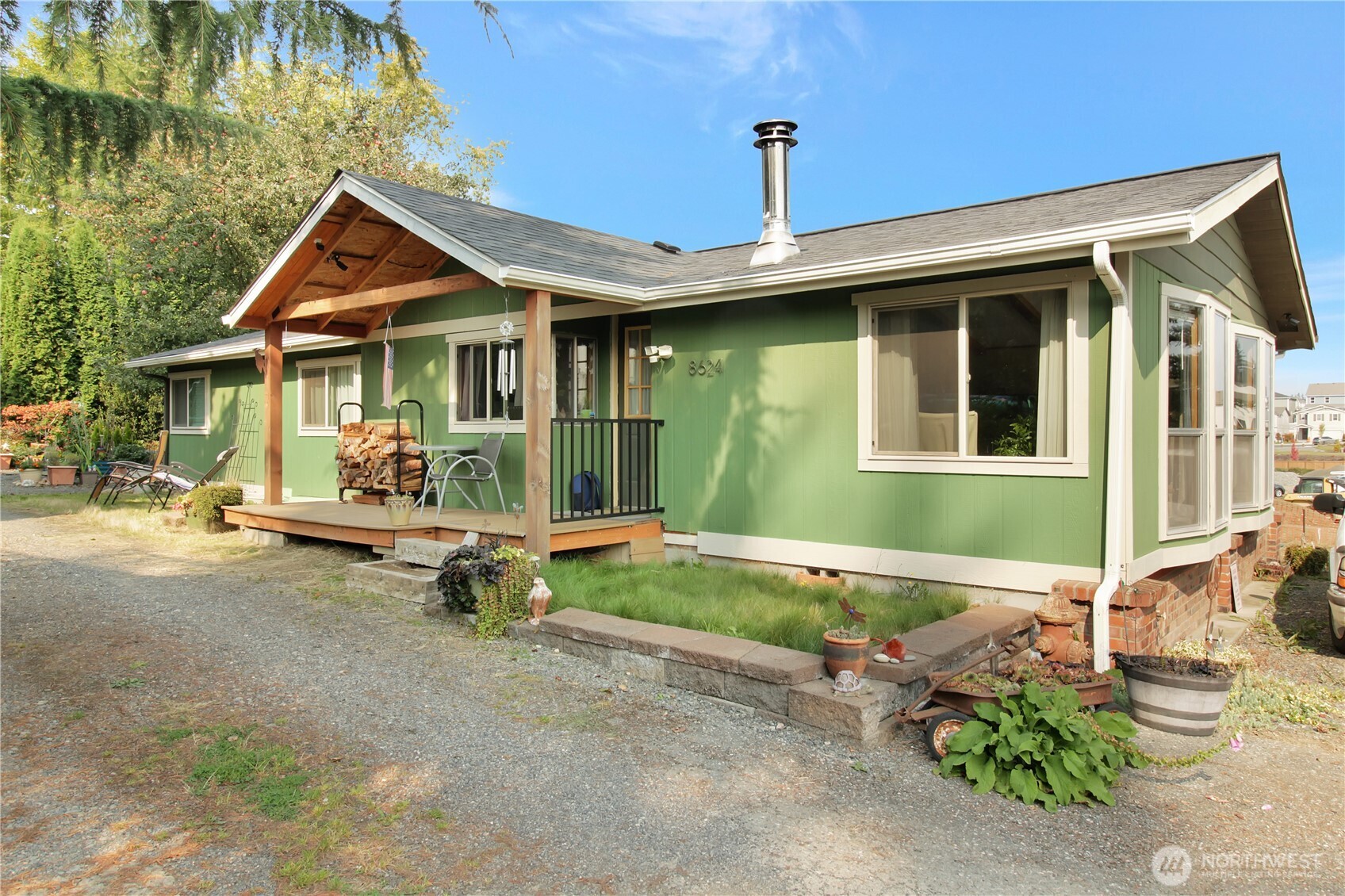 8624 E Sunnyside School Road Property Photo 5