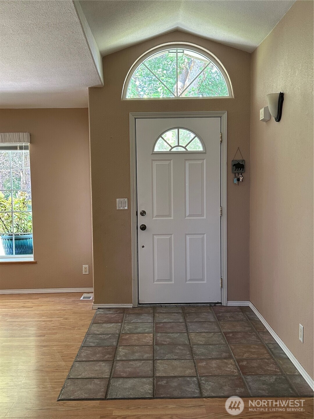 6997 Bacon Lane Property Photo 13