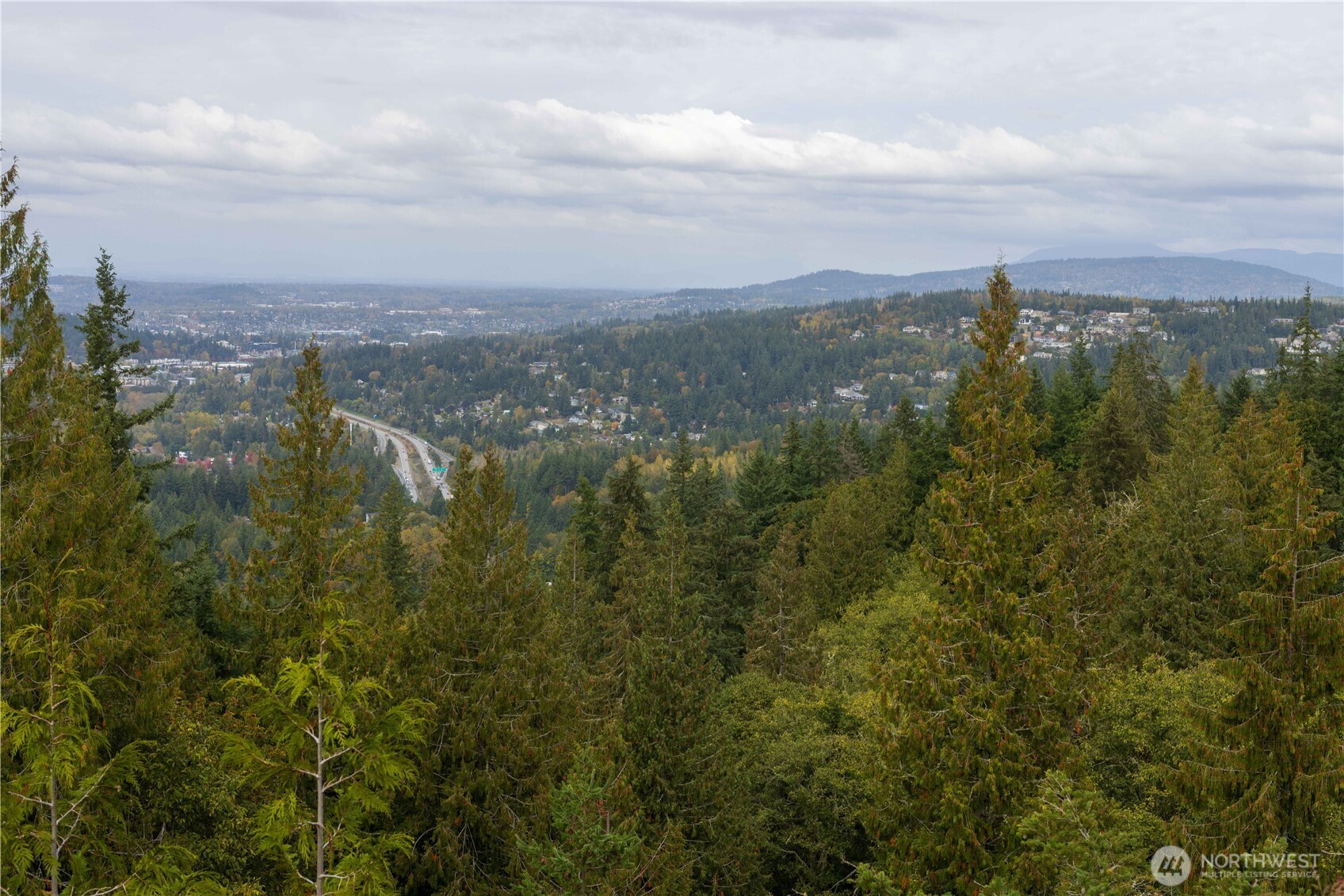 157 Chuckanut Crest Drive Property Photo 16