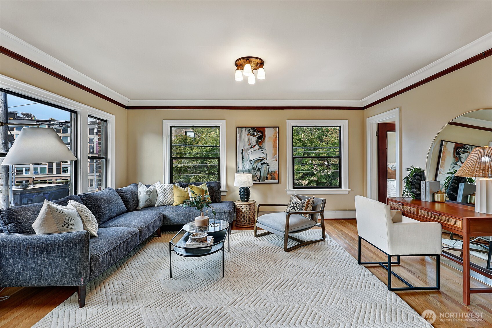 1136 13th Avenue 201 Property Photo 4