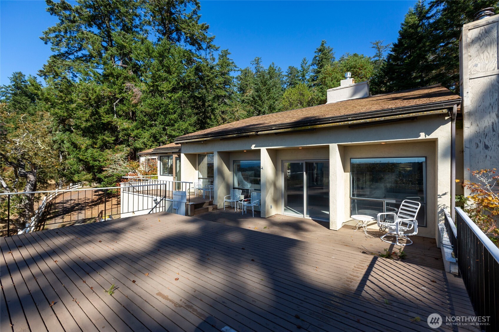 327 Twin Oaks Drive Property Photo 11