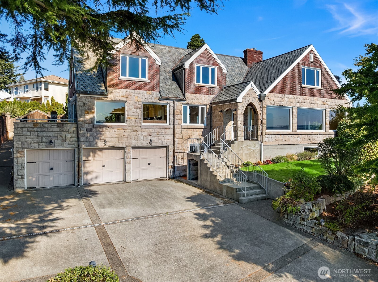 4801 Hyada Boulevard Property Photo 1