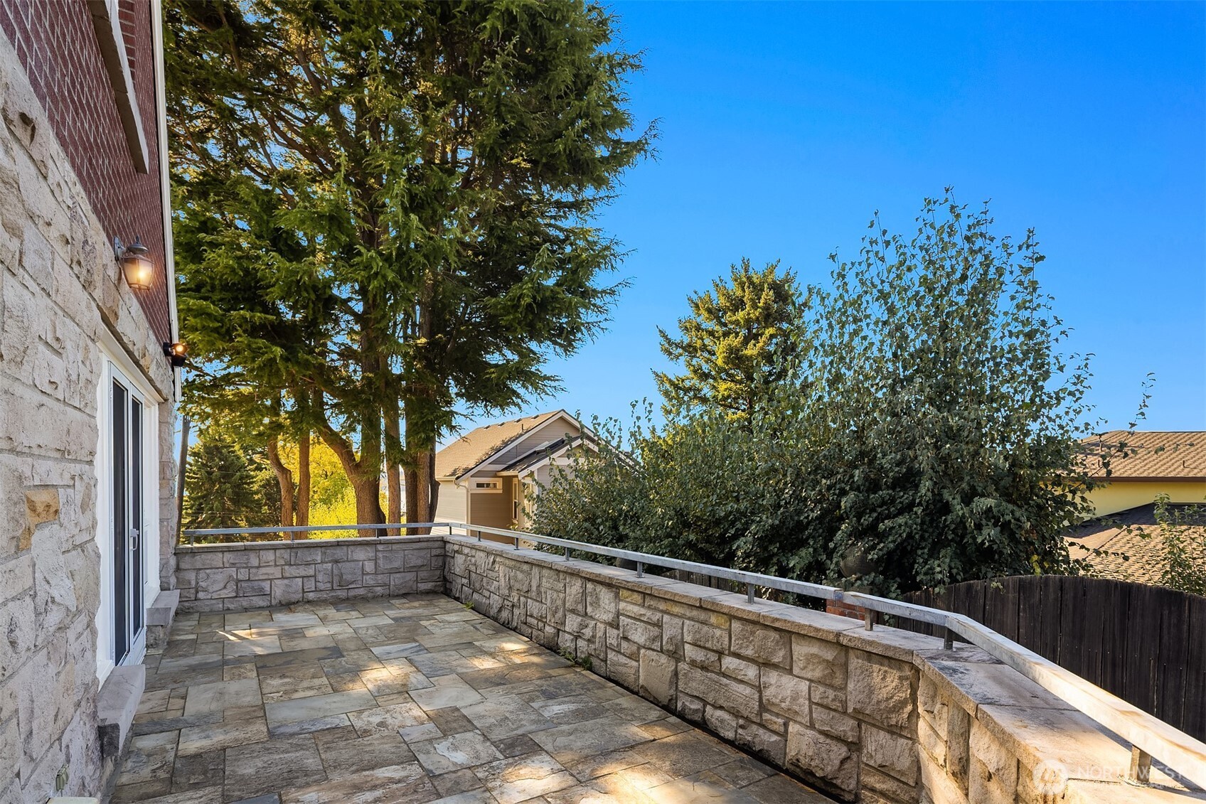 4801 Hyada Boulevard Property Photo 15