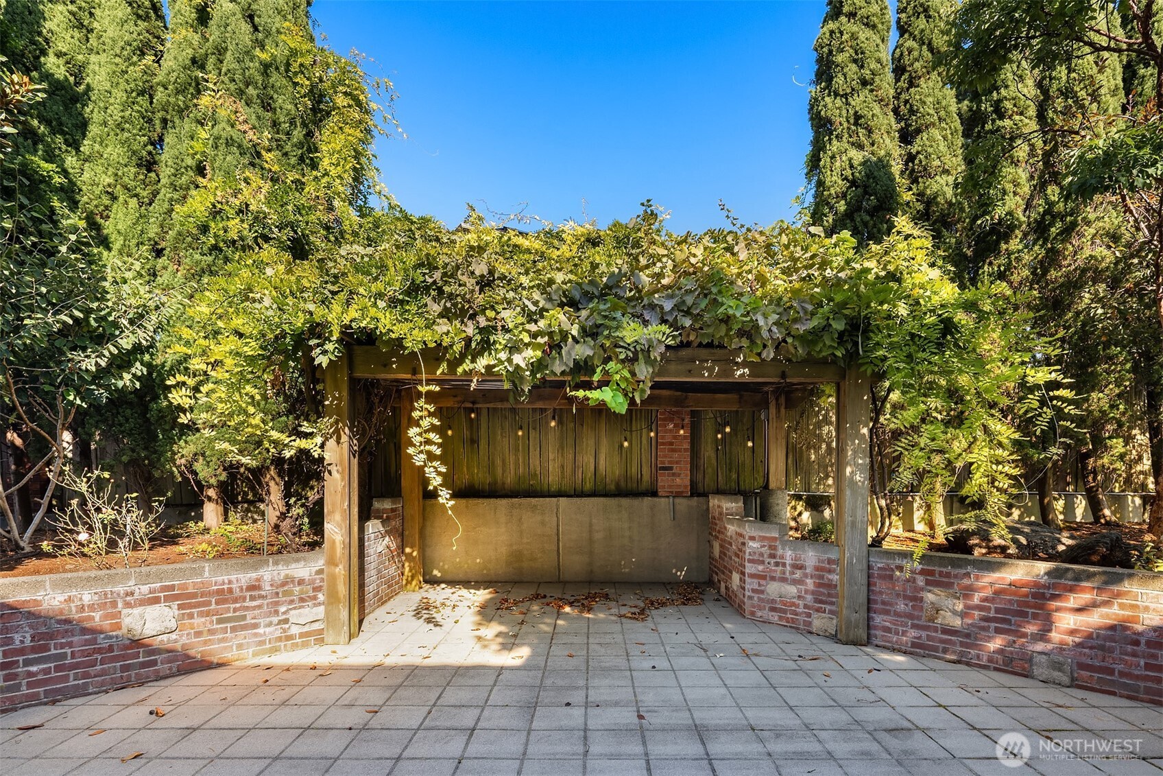 4801 Hyada Boulevard Property Photo 16