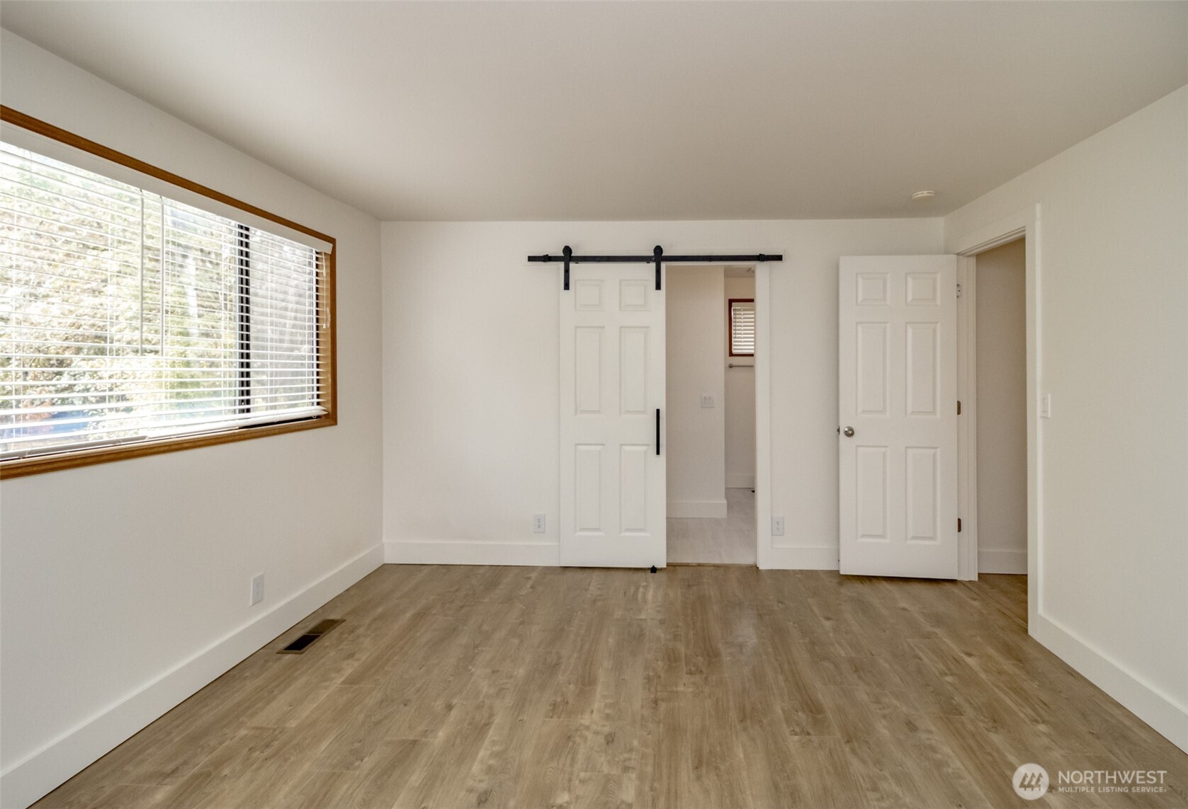 4917 S 315th Place Property Photo 16