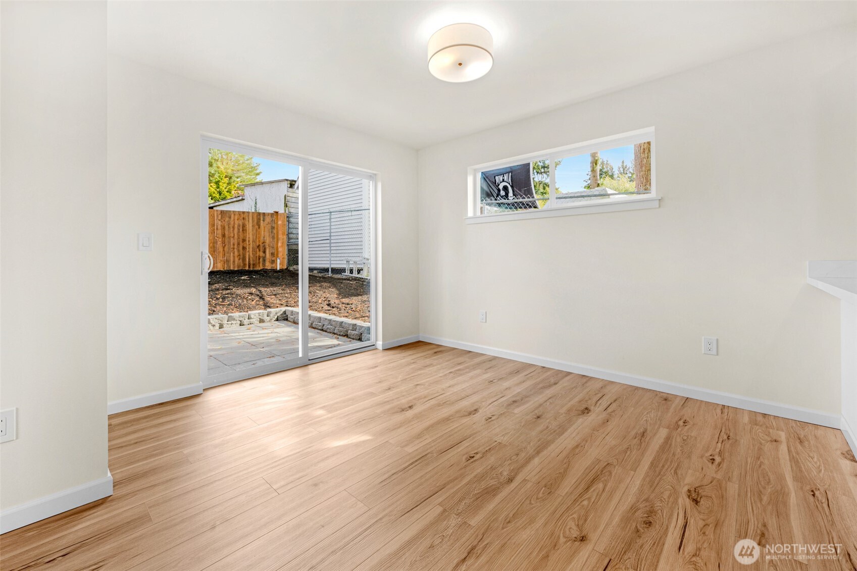 6315 W Beech Street B Property Photo 5