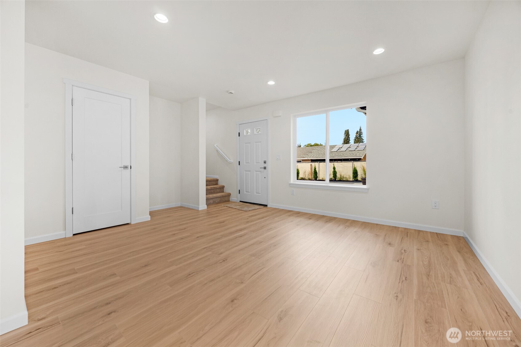 6315 W Beech Street B Property Photo 8