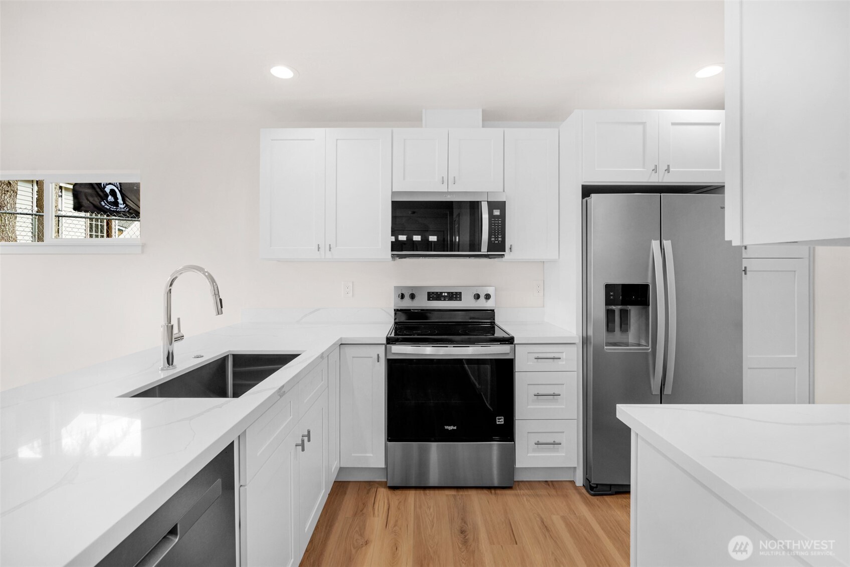 6315 W Beech Street B Property Photo 11