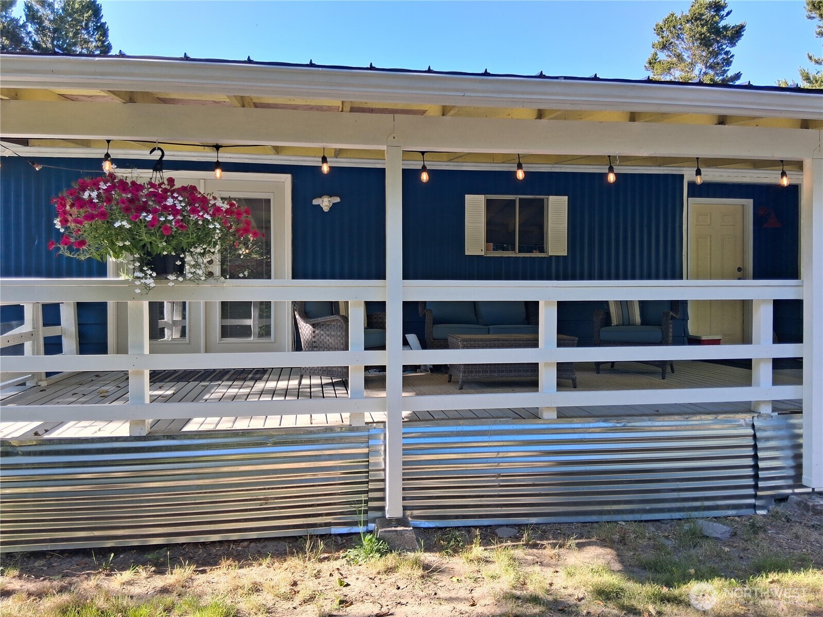1411 297th Lane Property Photo 2