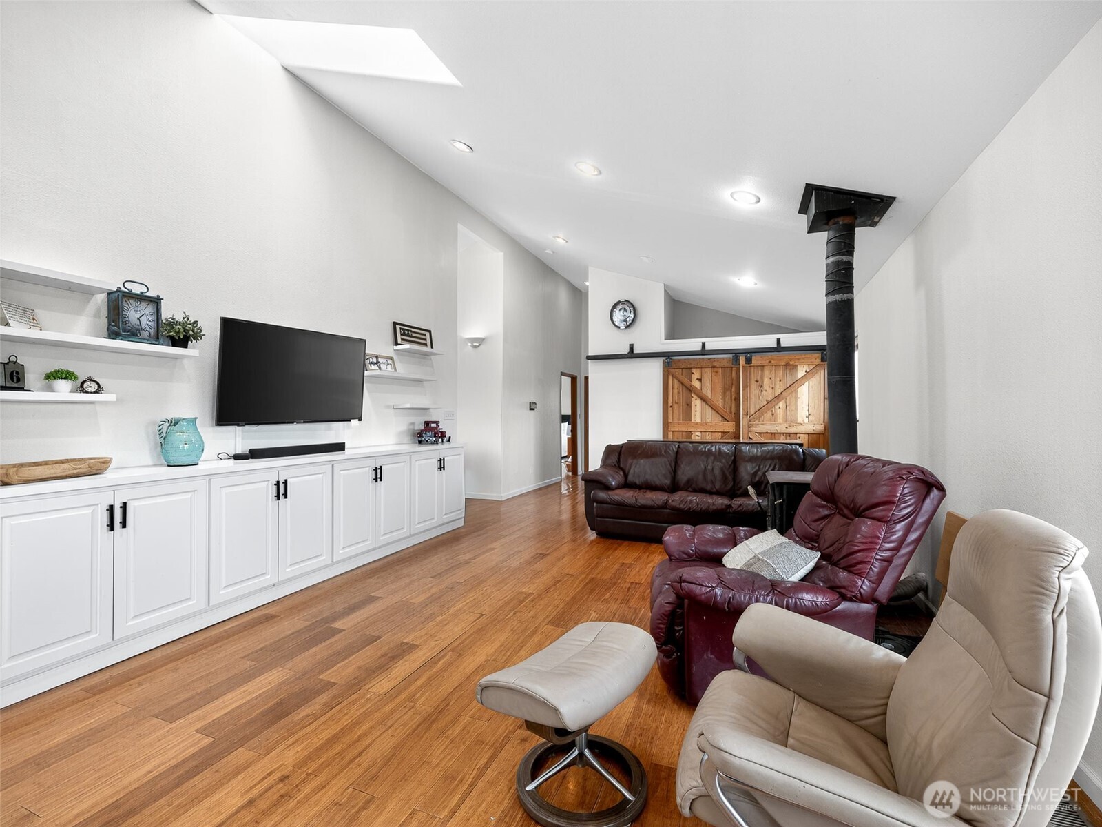430 N Gail Road Property Photo 12