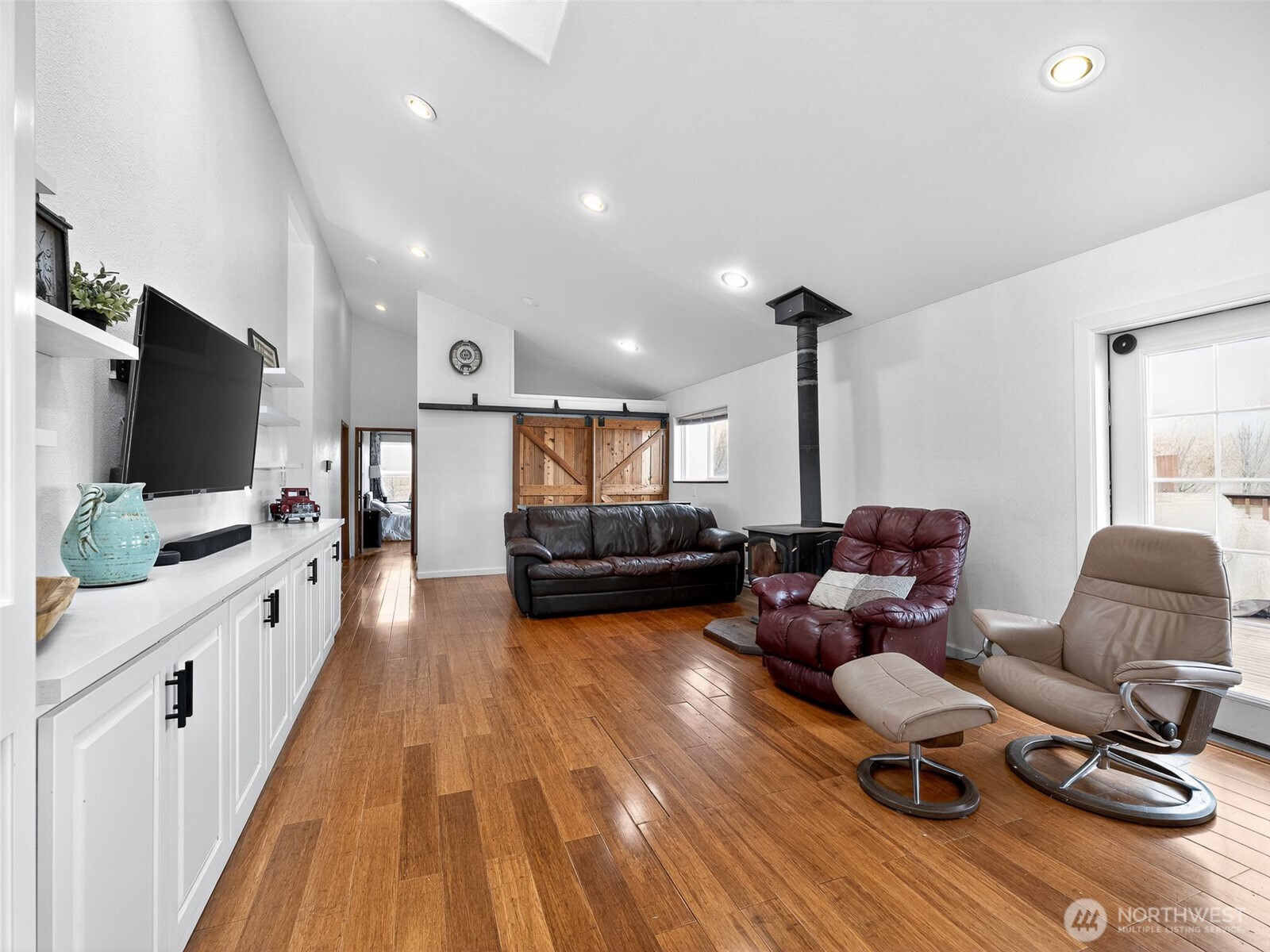 430 N Gail Road Property Photo 13