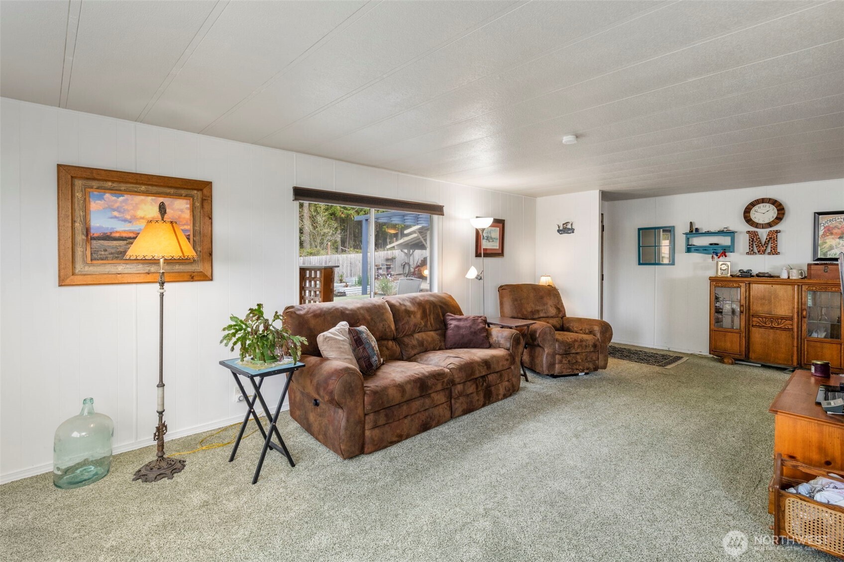 111 Alder Drive Property Photo 14