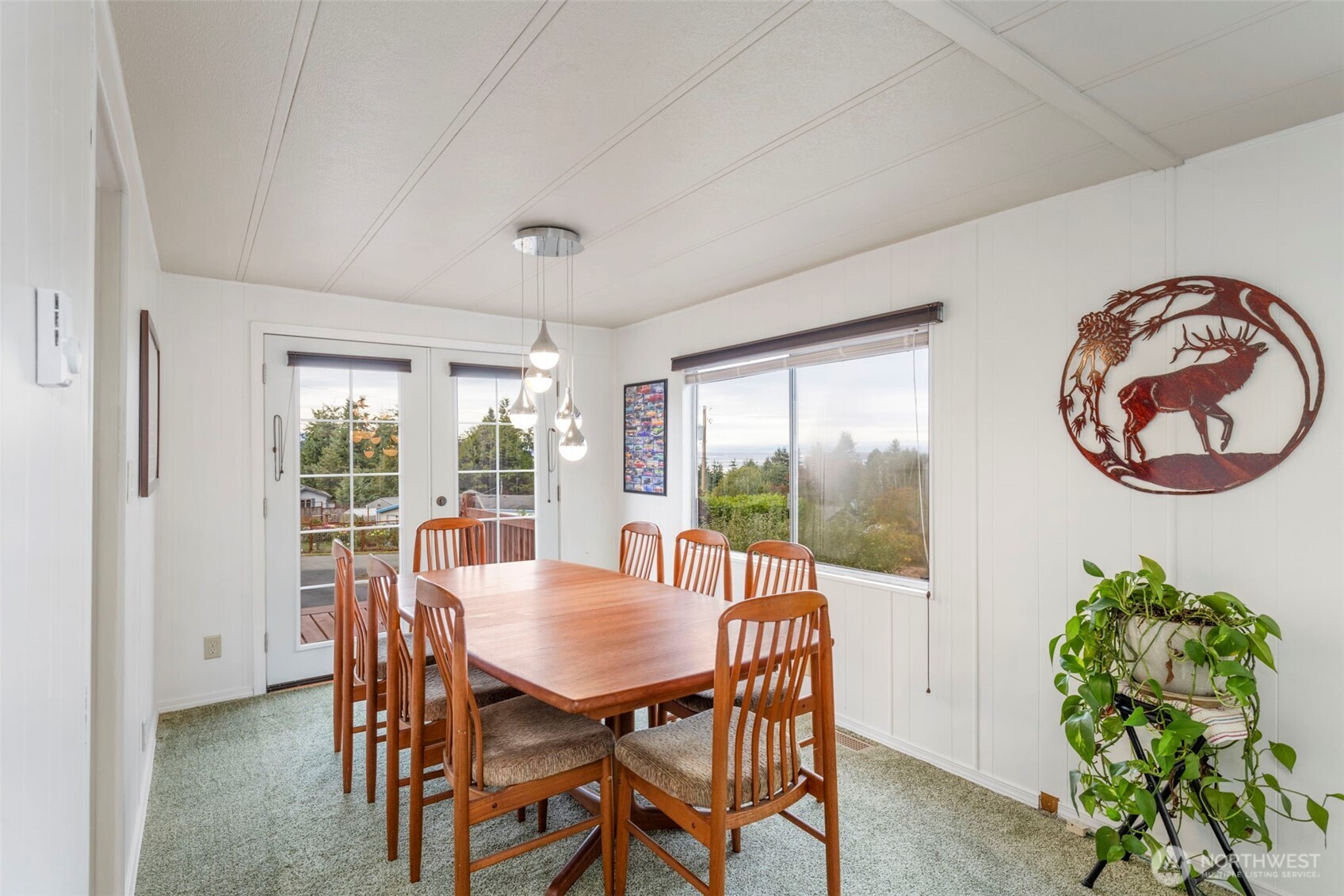 111 Alder Drive Property Photo 16