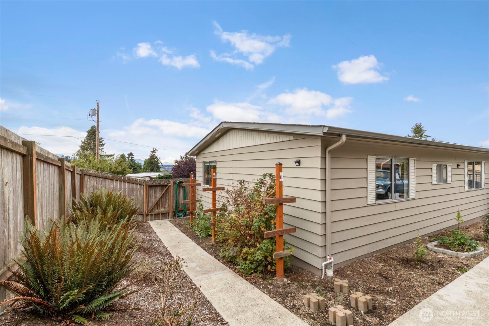 111 Alder Drive Property Photo 34