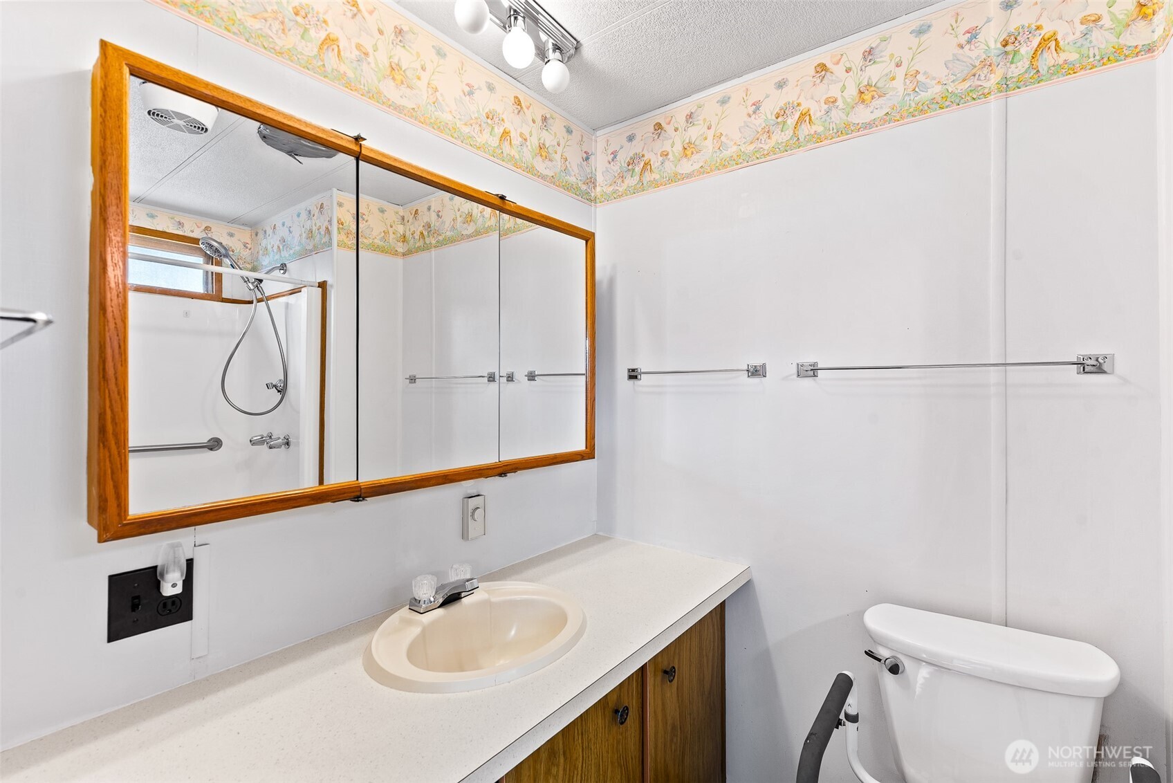 1608 N Western Ave 3 Property Photo 18