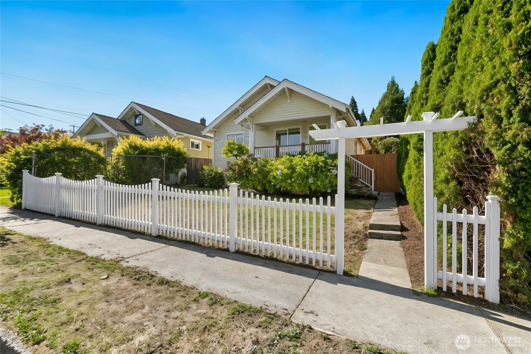 5006 N Winnifred Street