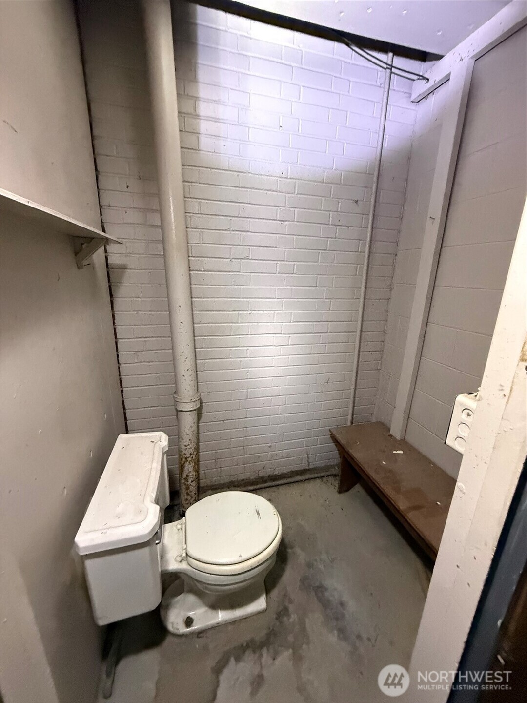 2723 Lincoln Avenue Property Photo 8