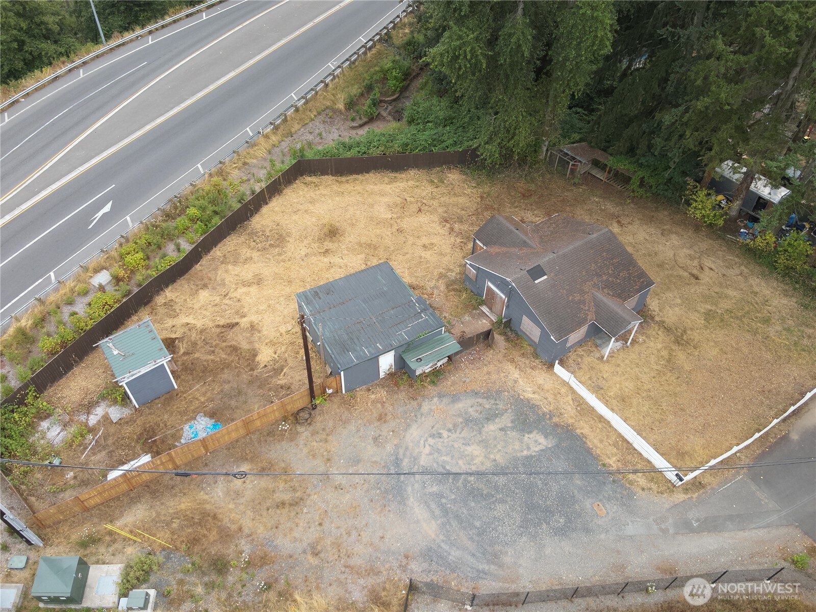 2415 S Lake Stevens Road Property Photo 4