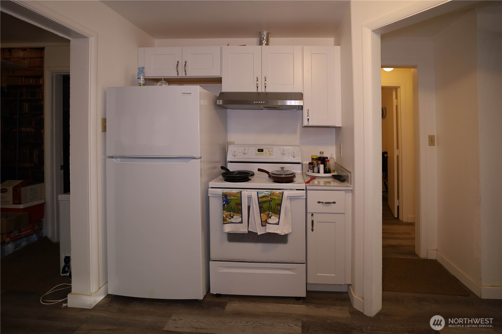 2735 Wishkah Road Property Photo 10