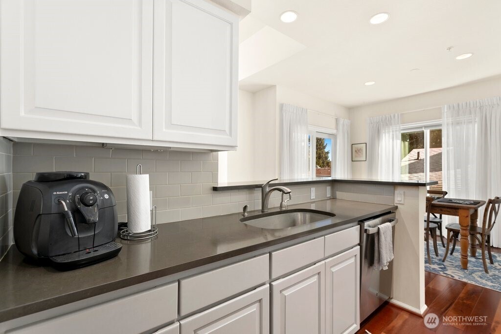 1762 Nw 57th Street 501 Property Photo 9