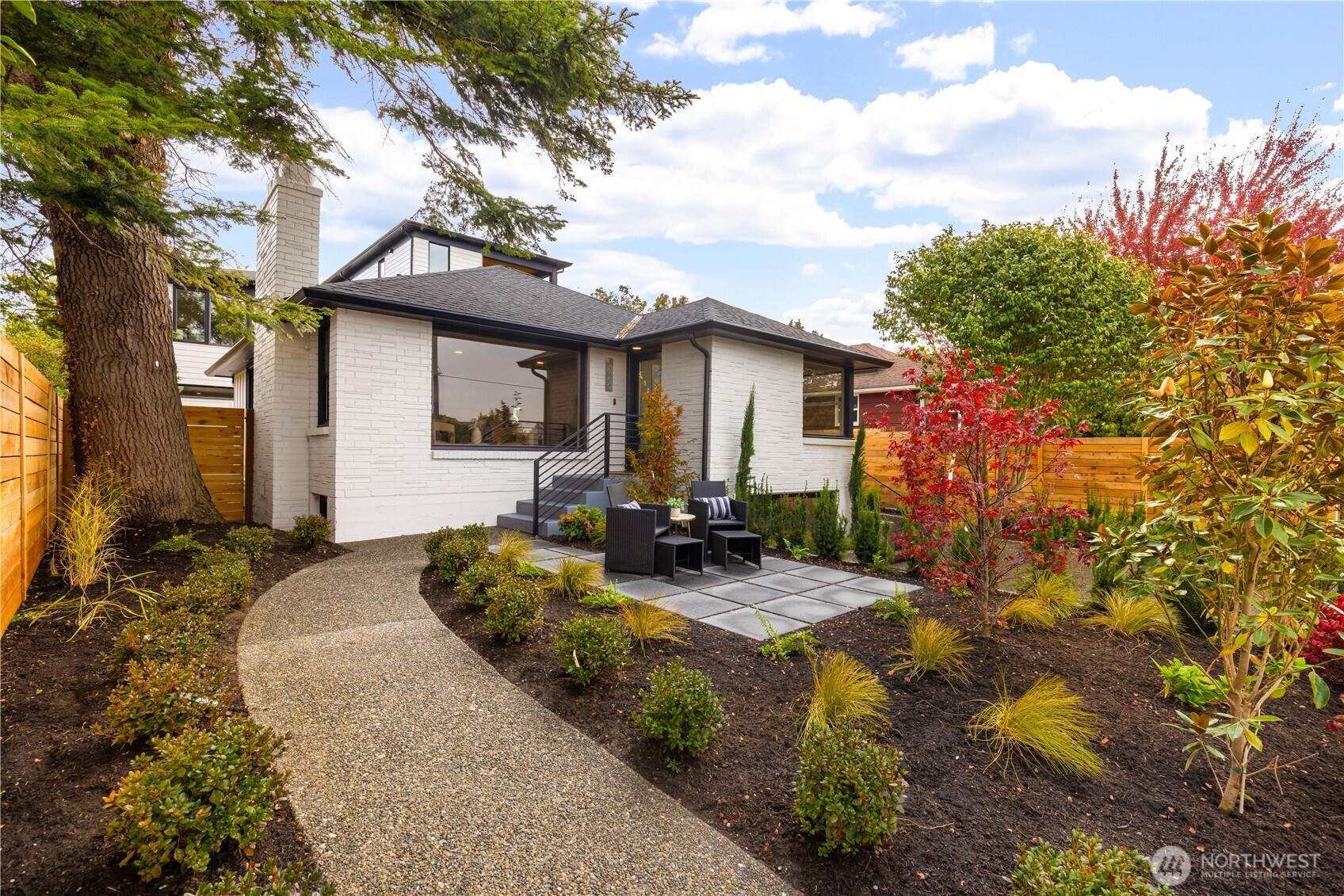 5946 39th Avenue Property Photo 1