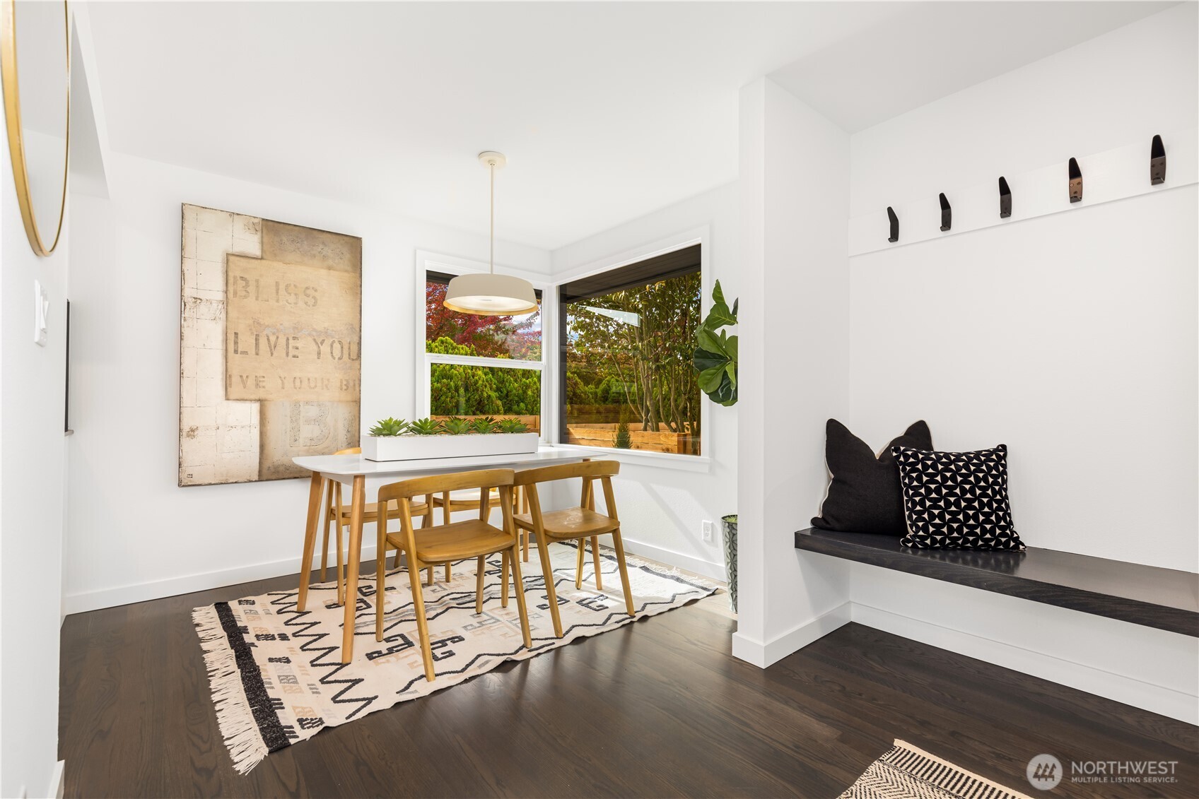 5946 39th Avenue Property Photo 7