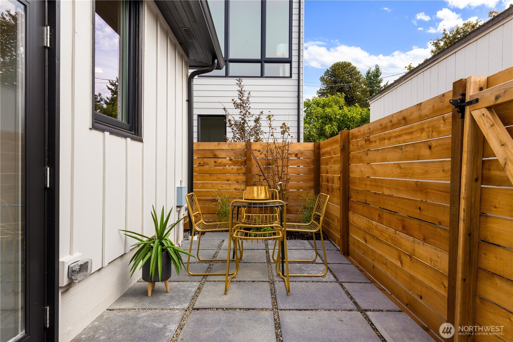 5946 39th Avenue Property Photo 29