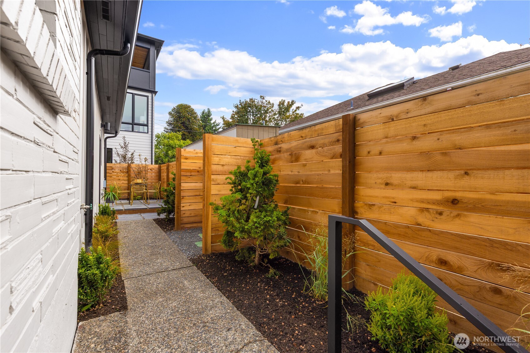 5946 39th Avenue Property Photo 30