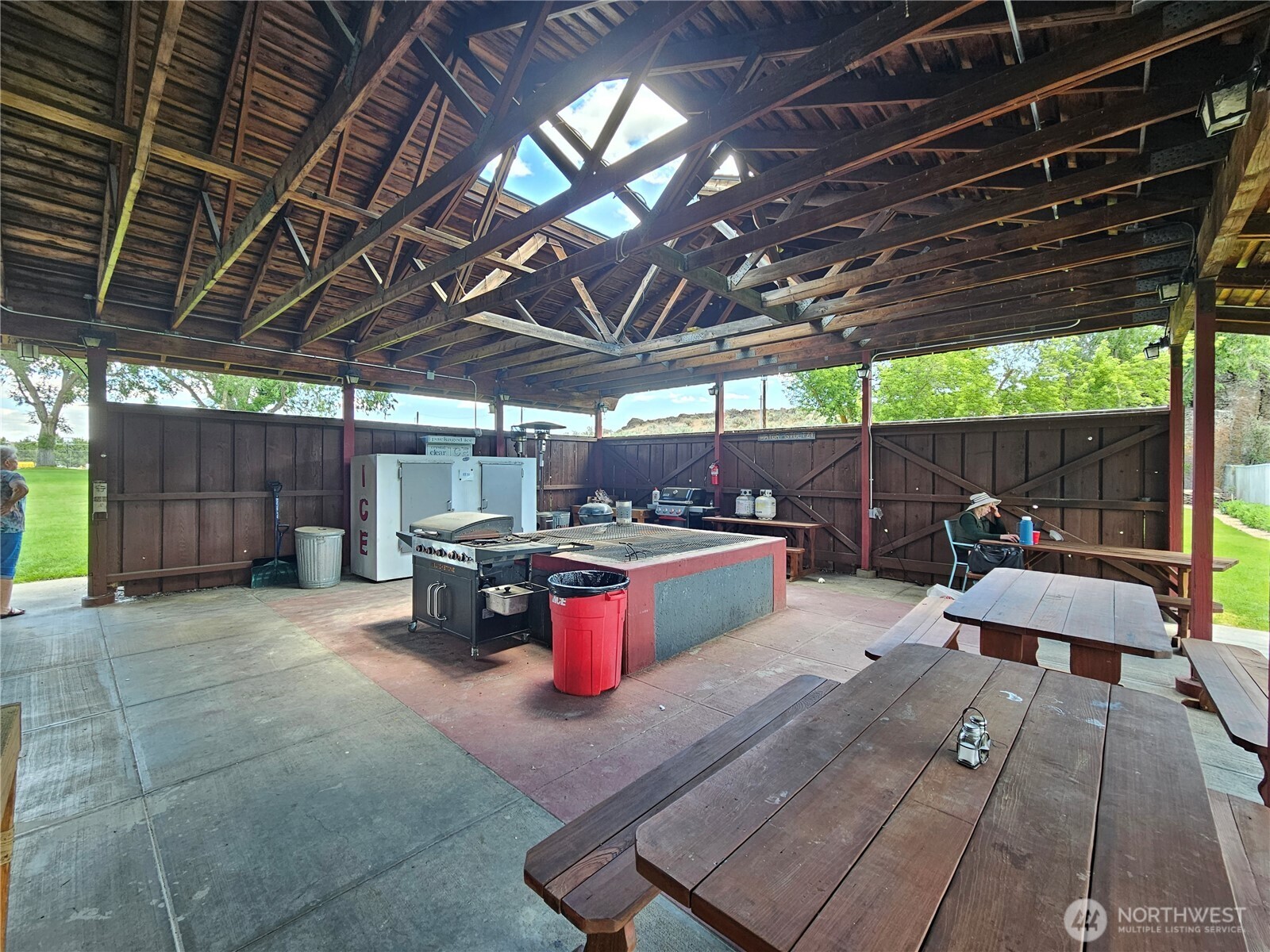 5365 W Coyote Trail Property Photo 24