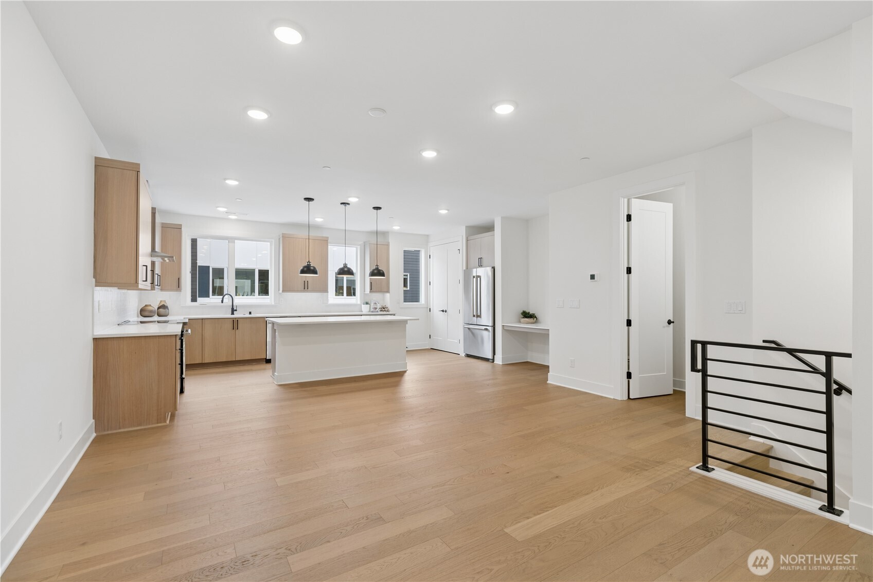 12207 137th Place 2602 Property Photo 11