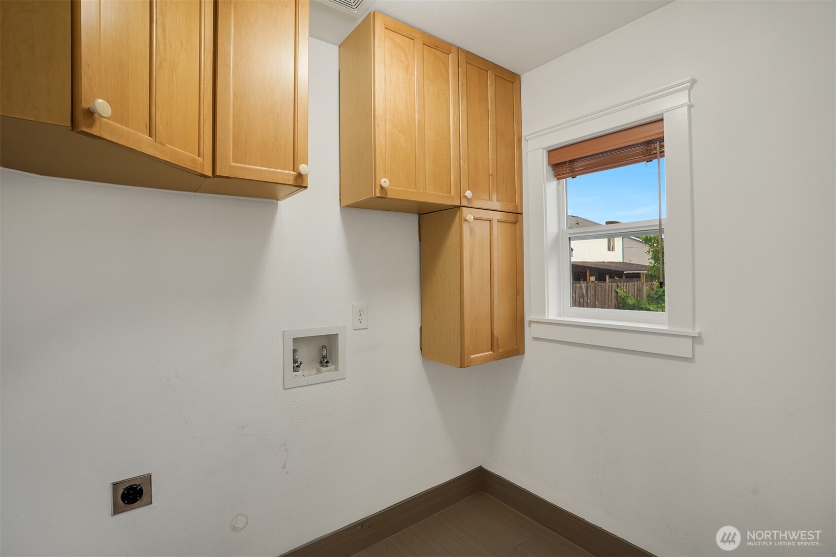 5418 31st Street Property Photo 10